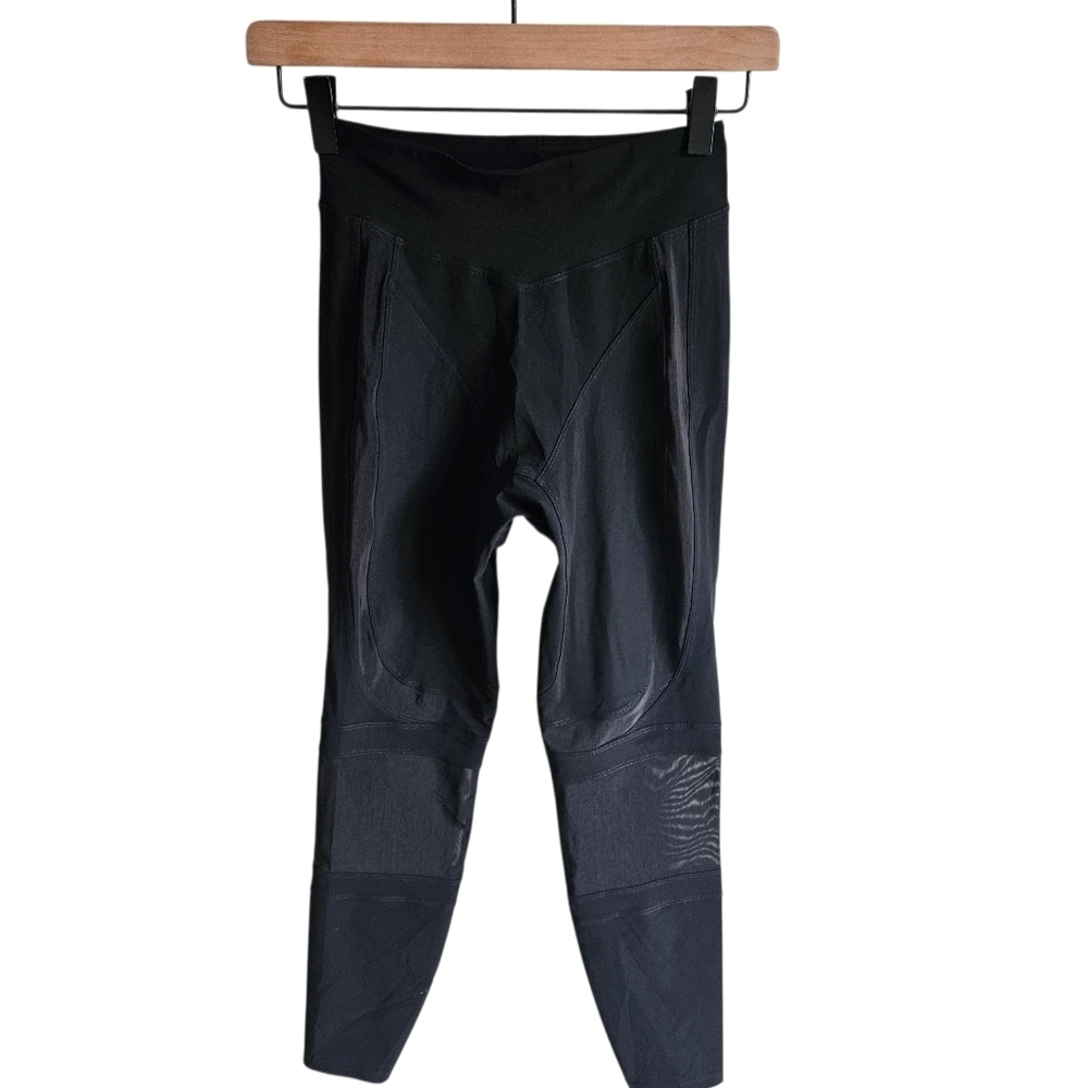 Jelenew Black Mesh Panel Cycling Leggings NWT